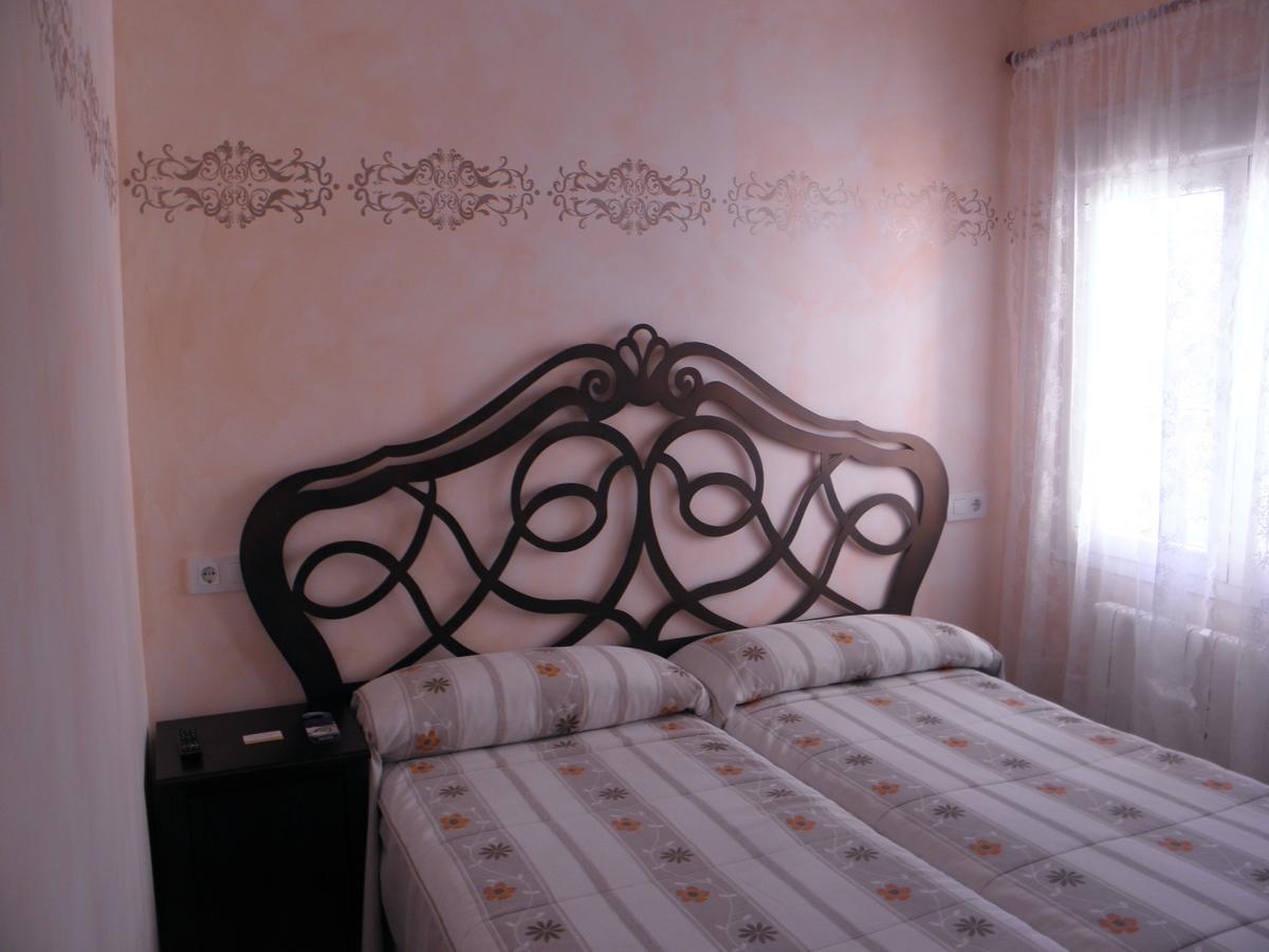 Hostal Paquita Madrid Extérieur photo